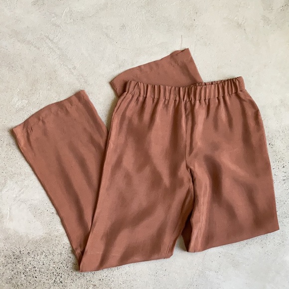 NWOT Silk pants. High waist. - Picture 3 of 5